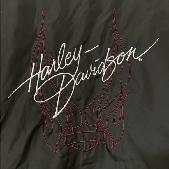 Woman’s Harley Davidson Reversible jacket Medium - Picture 7 of 9